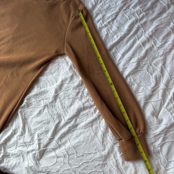 Zhukov Ran Tan Women's Crew Neck Sweater Basic Fall Layering Piece - Picture 4 of 6